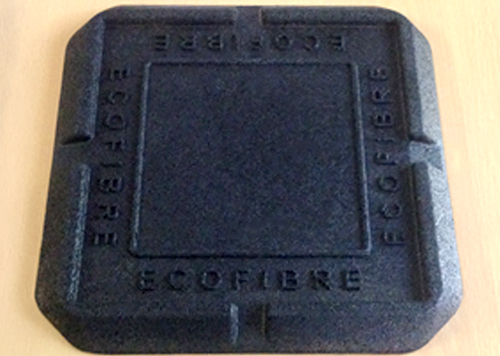 Sustainable rubber sole plate for scaffolding stability and ground protection